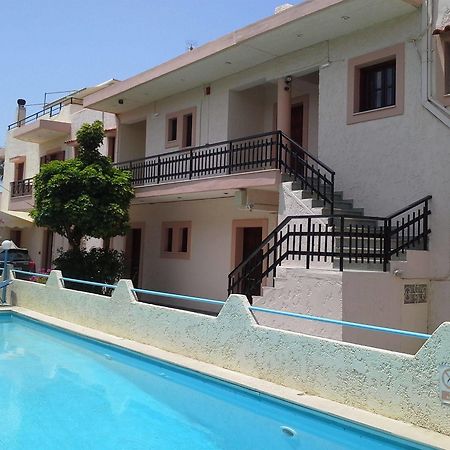 Apartmán Amaril Platanes  Exteriér fotografie